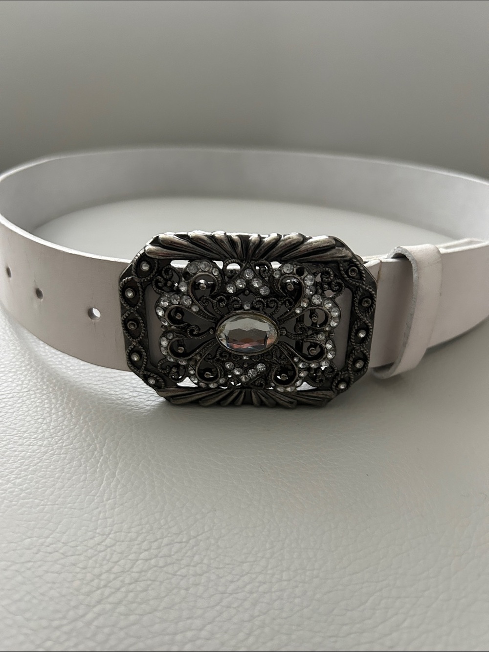No Boundaries White Belt with Ornate Jeweled Buckle